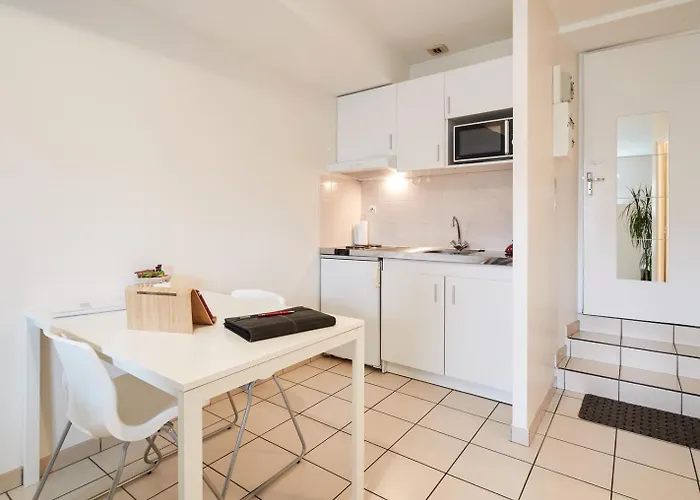 Les Douves Apartment *